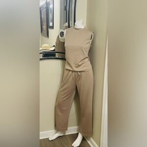 Women's Tan Sleeveless Jumpsuit